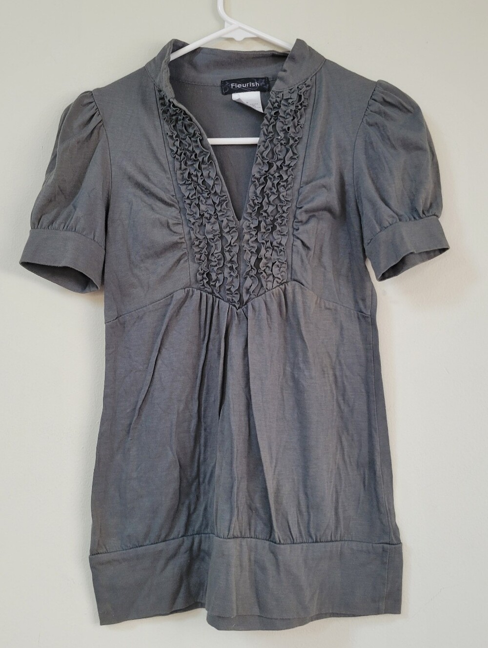 Fleurish Gray Babydoll Y2K Puff Sleeve Top Women's Size S Darling Romantic Girly